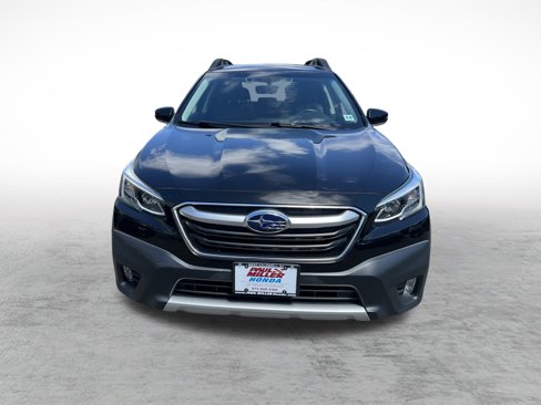 Used 2020 Subaru Outback Limited image 2
