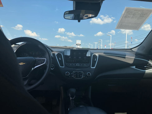 Used 2023 Chevrolet Malibu LT image 30