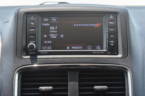 Used 2018 Dodge Grand Caravan SE image 22