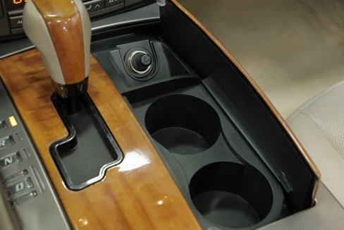 Used 2004 Cadillac XLR image 17