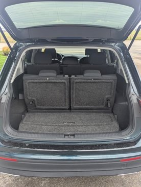Used 2018 Volkswagen Tiguan S image 8