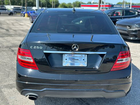 Used 2012 Mercedes-Benz C 250 Sedan image 7