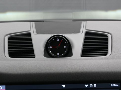 Certified 2019 Porsche Cayenne image 24