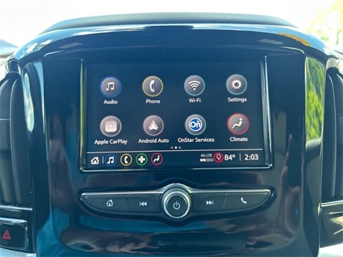 Used 2022 Chevrolet Traverse LS image 19