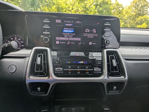 Used 2021 Kia Sorento S w/ Panoramic Sunroof Package image 15