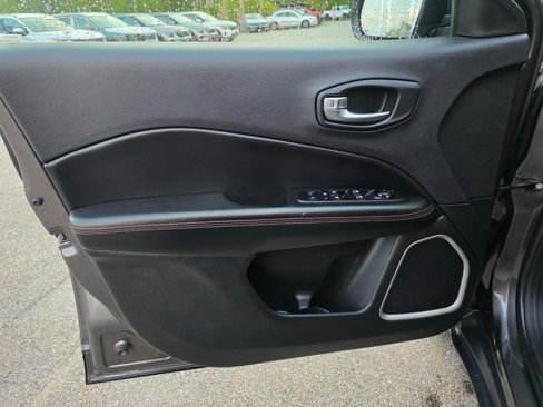 Used 2019 Jeep Compass Limited image 23