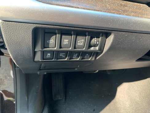 Used 2017 Subaru Outback 3.6R Touring image 15