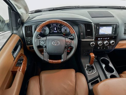 Used 2018 Toyota Sequoia Platinum image 23
