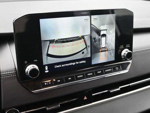 Used 2024 Mitsubishi Outlander SE image 17