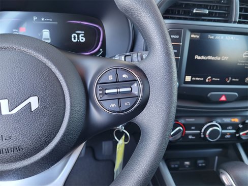 Used 2025 Kia Soul LX image 23