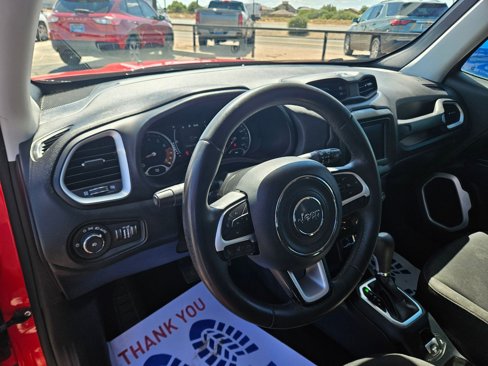 Used 2019 Jeep Renegade Latitude image 14