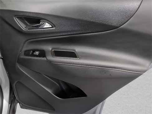 Used 2024 Chevrolet Equinox Premier image 23