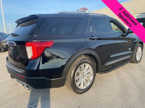 Used 2021 Ford Explorer King Ranch w/ Premium Technology Package image 7