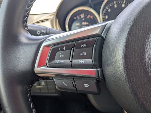 Used 2020 MAZDA MX-5 Miata RF Club image 19