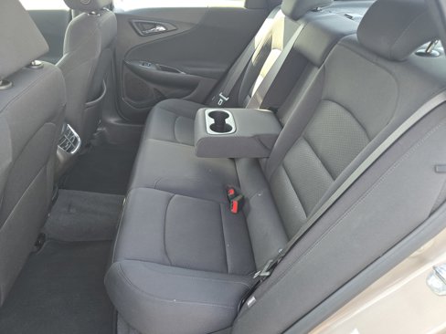 Used 2023 Chevrolet Malibu LT image 28