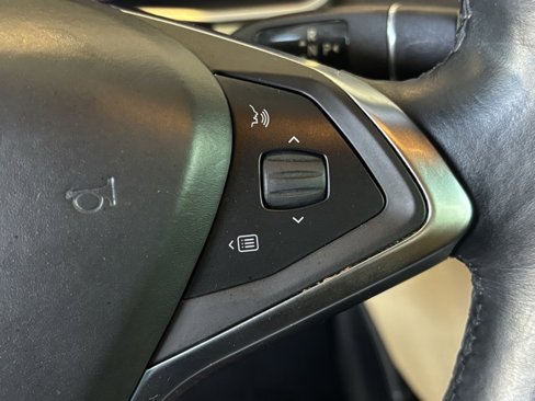 Used 2016 Tesla Model S P90D image 27