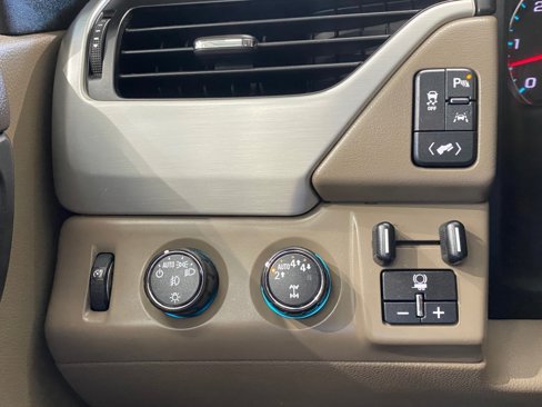 Used 2018 GMC Yukon XL SLT w/ Open Road Package image 14