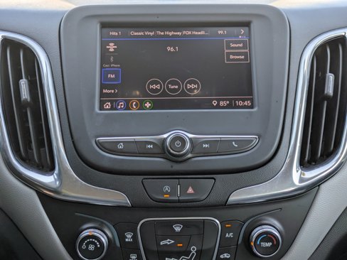 Used 2022 Chevrolet Equinox LS image 18