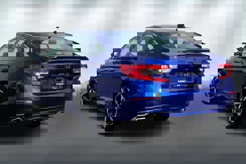 Used 2021 Honda Accord Sport image 9