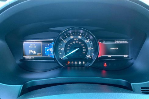 Used 2016 Ford Explorer Limited image 25