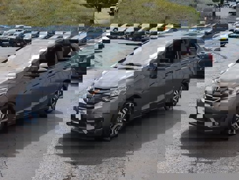 Used 2015 Honda Fit EX image 3