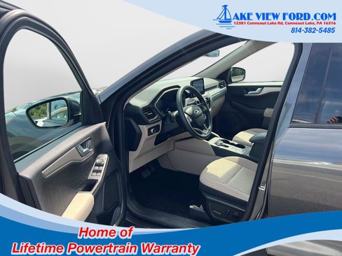 Used 2020 Ford Escape SE image 15
