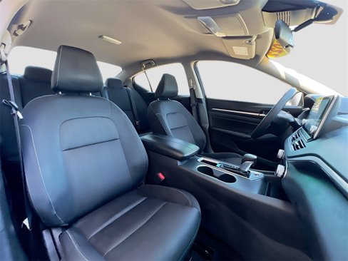Used 2022 Nissan Altima 2.5 SV image 25
