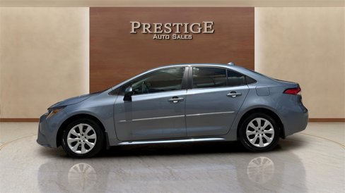 Used 2020 Toyota Corolla LE image 3