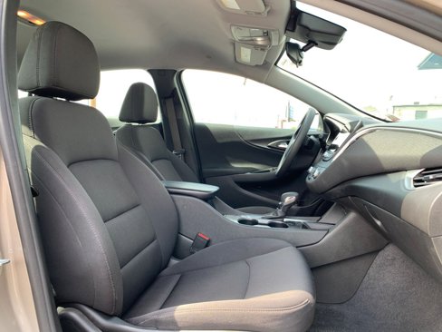 Used 2023 Chevrolet Malibu LT w/ Driver Confidence Package image 36