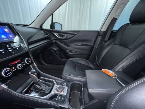 Used 2020 Subaru Forester Limited image 21