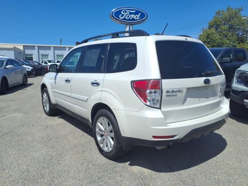 Used 2011 Subaru Forester 2.5X Limited image 6