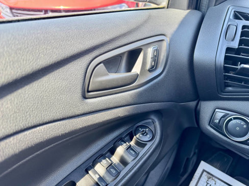 Used 2016 Ford Escape S image 26