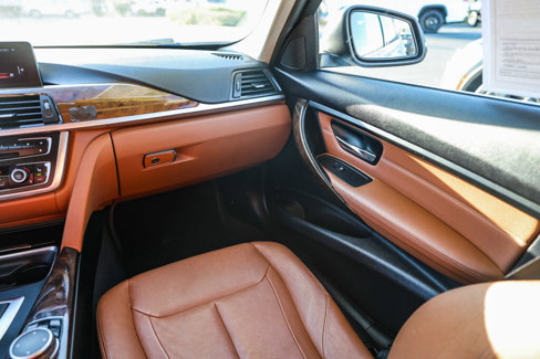 Used 2015 BMW 328i xDrive Wagon image 6