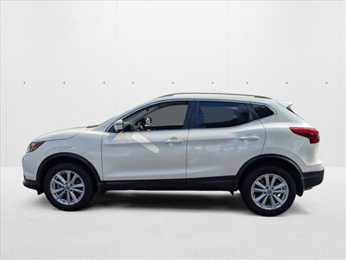 Used 2019 Nissan Rogue Sport SV w/ Technology Package image 9