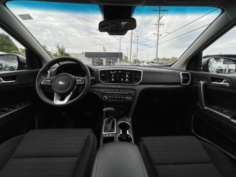 Certified 2022 Kia Sportage LX w/ LX AWD Value Edition Package image 24