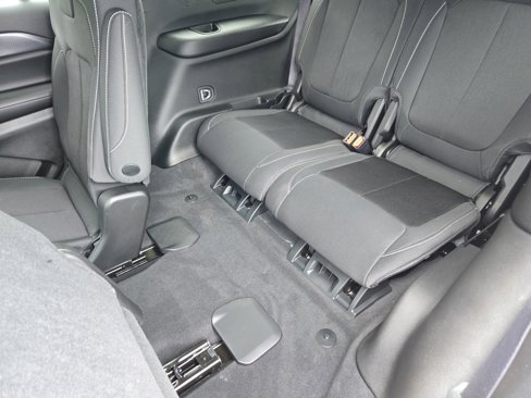 New 2025 Jeep Grand Cherokee L Laredo w/ Luxury Tech Group I image 58