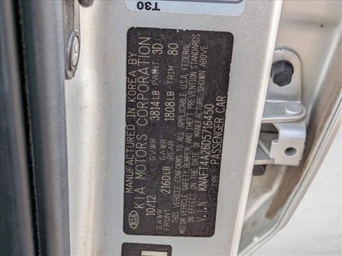 Used 2013 Kia Forte LX image 25