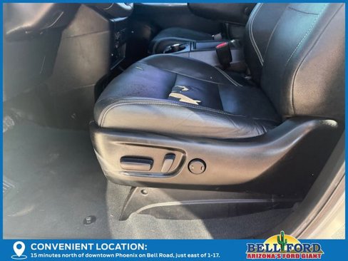 Used 2019 Toyota Sienna SE image 21