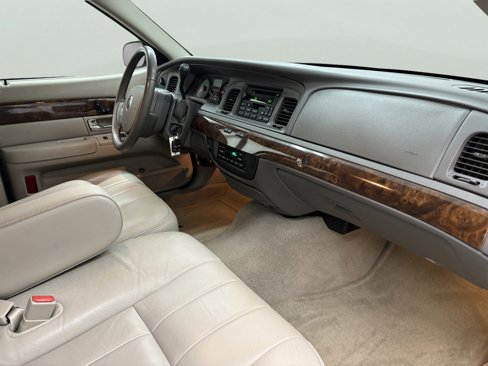 Used 2007 Mercury Grand Marquis LS image 16