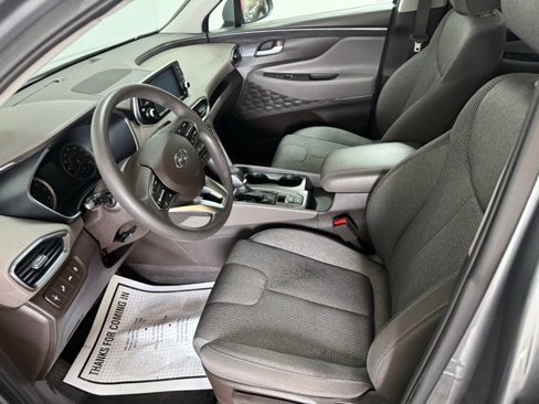 Used 2019 Hyundai Santa Fe SE image 14
