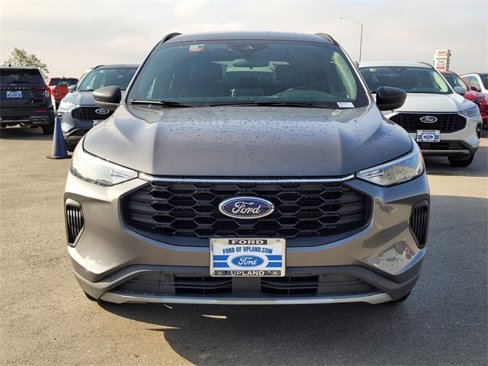 New 2025 Ford Escape ST-Line w/ Cold Weather Package image 2