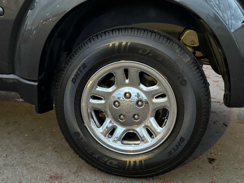 Used 2011 Dodge Nitro SE image 10