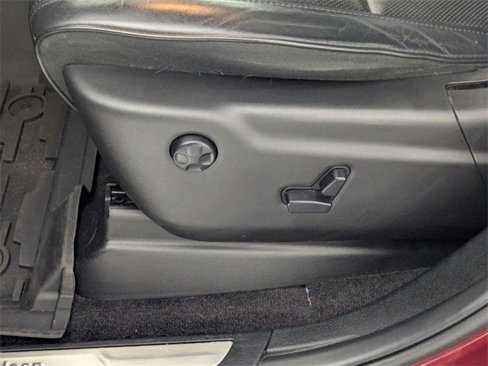 Used 2018 Jeep Grand Cherokee High Altitude image 15