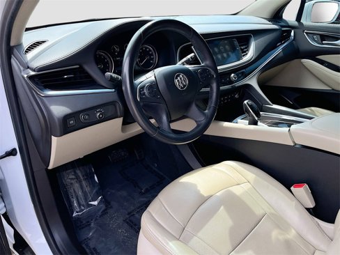 Used 2019 Buick Enclave Essence image 7