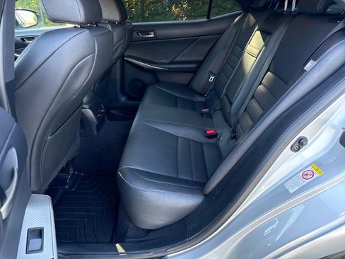 Used 2017 Lexus IS 200t F Sport image 25