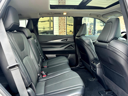 Used 2023 INFINITI QX60 Luxe w/ Cargo Package image 41