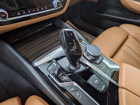 Used 2017 BMW 540i xDrive image 20