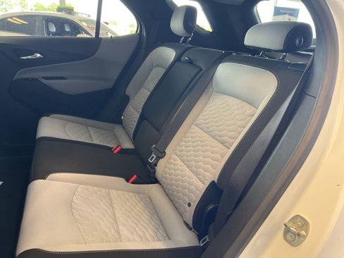Used 2018 Chevrolet Equinox LS image 20