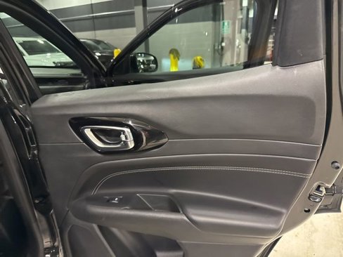 Used 2022 Jeep Compass Altitude image 31