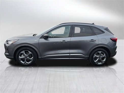 Used 2023 Ford Escape ST-Line w/ Cold Weather Package image 3
